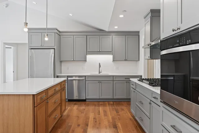 $749,000 | 32 Middle Jam Road, Gorham, ME 04038