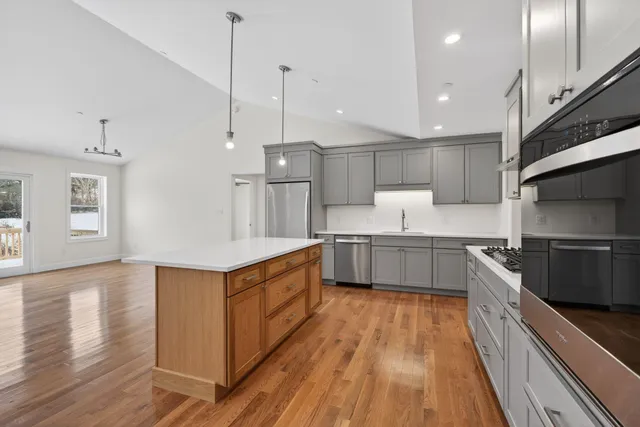 $749,000 | 32 Middle Jam Road, Gorham, ME 04038