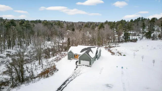 $749,000 | 32 Middle Jam Road, Gorham, ME 04038