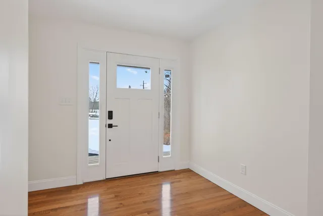 $749,000 | 32 Middle Jam Road, Gorham, ME 04038