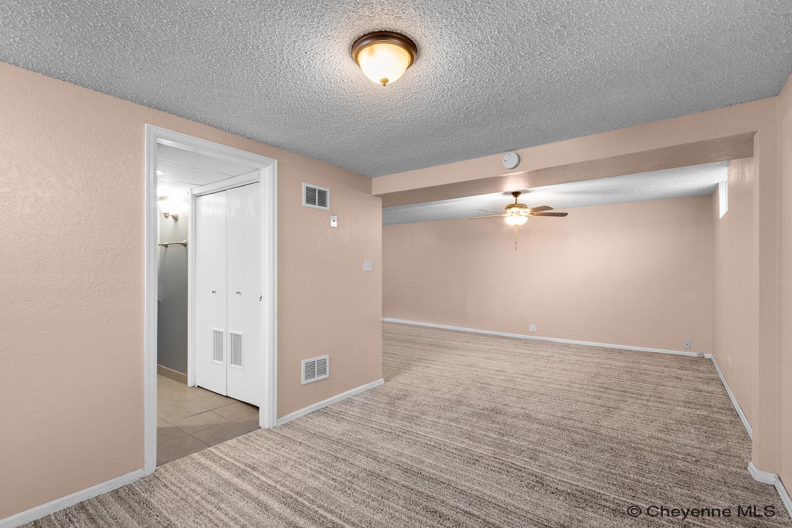 1274 West Jefferson Road Cheyenne, WY 82007 - Photo 31 of 36 Gallery Image 31