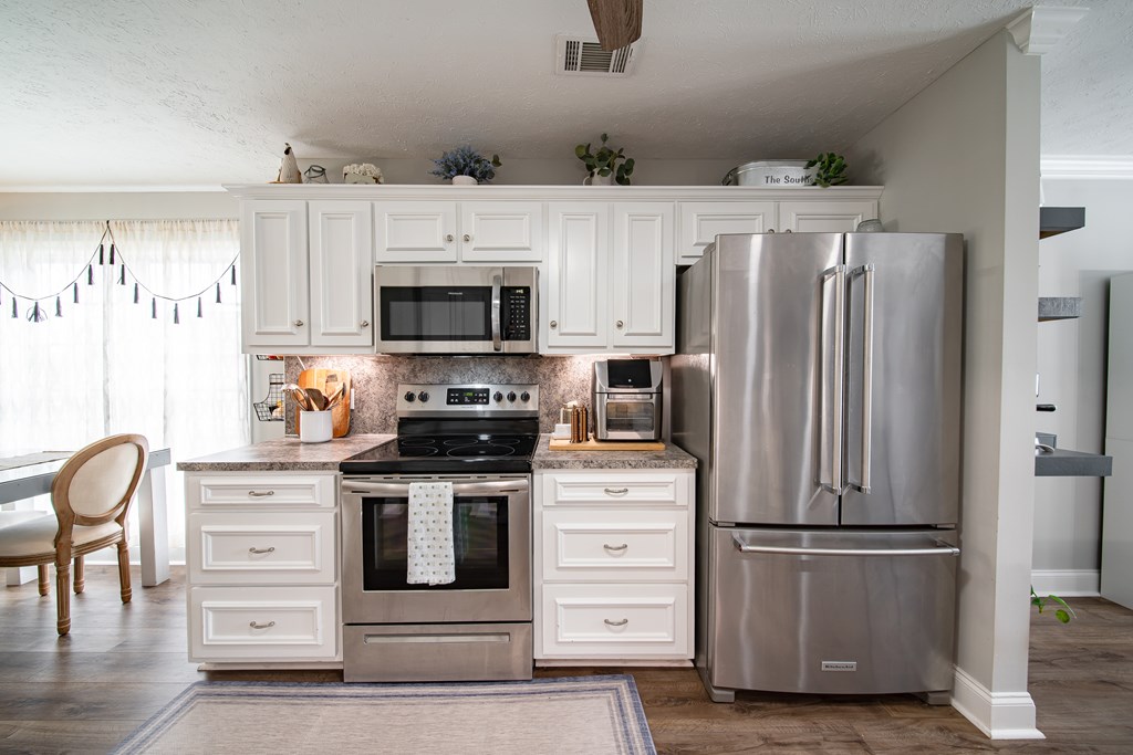 33 Honeysuckle Way Fort Mitchell, AL 36856 - Photo 13 of 44