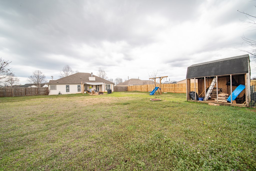 33 Honeysuckle Way Fort Mitchell, AL 36856 - Photo 38 of 44