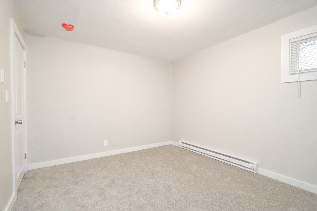 40 Vincent Street Springfield, MA 01129 - Photo 17 of 35 a view of an empty room