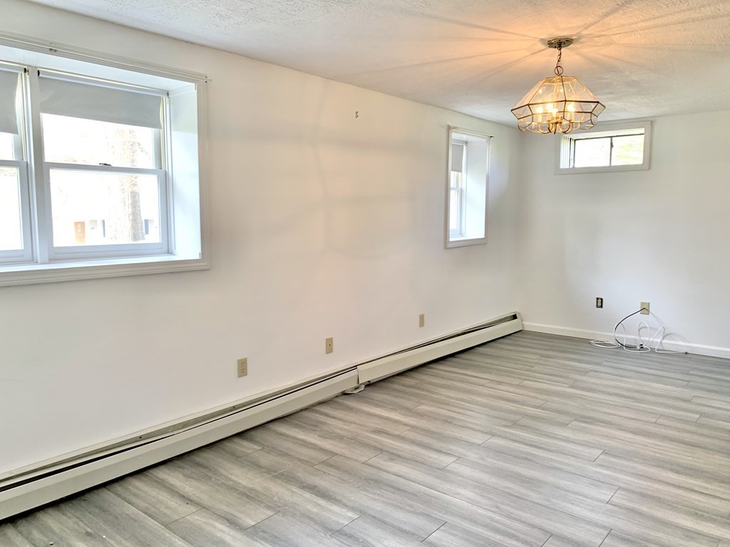 19 Naquag Street Rutland, MA 01543 - Photo 15 of 21