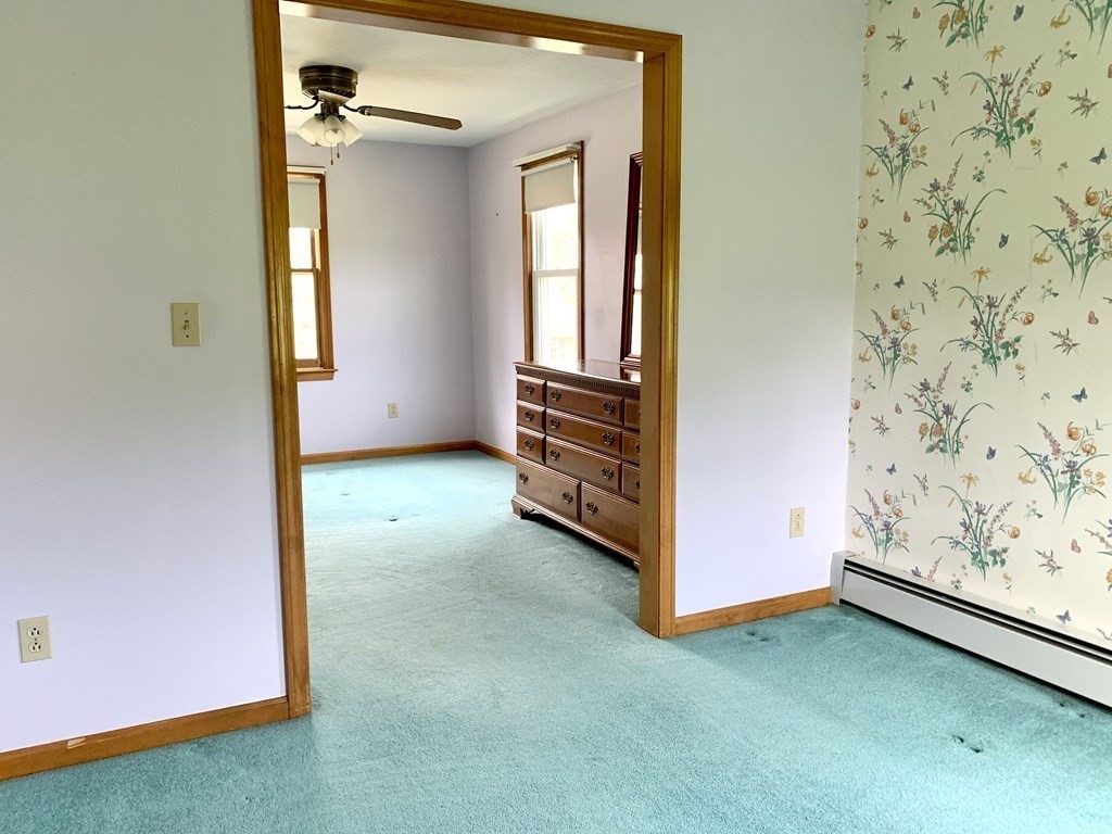 19 Naquag Street Rutland, MA 01543 - Photo 9 of 21