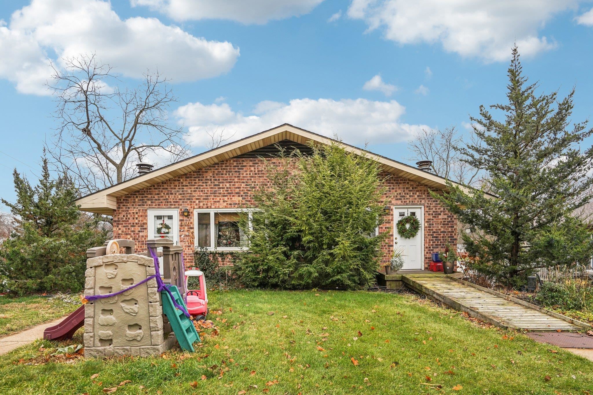 101-103 West Garfield Street Mount Horeb, WI 53572 - Photo 26 of 44