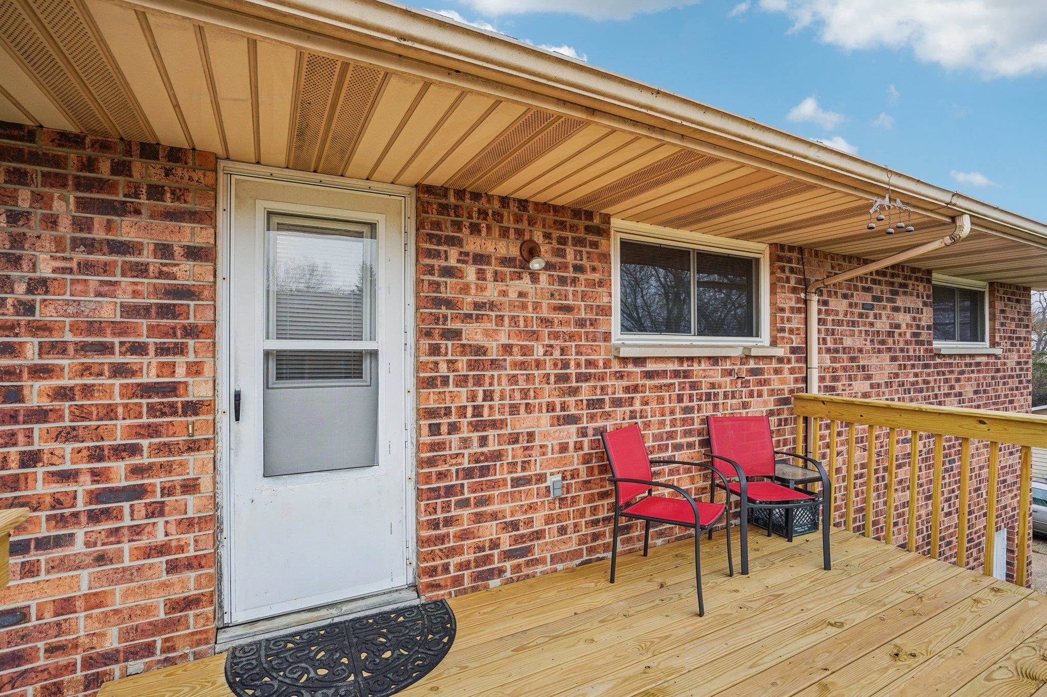 101-103 West Garfield Street Mount Horeb, WI 53572 - Photo 41 of 44