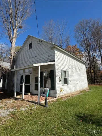 $179,999 | 9 South Main Street, Sherburne, NY 13460