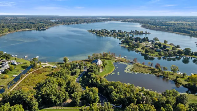 $347,000 | 12284 Crowne Pointe Drive, Unit 11, Vicksburg, MI 49097