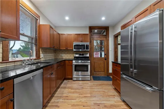 $449,900 | 705 Washington Avenue, Oakmont, PA 15139