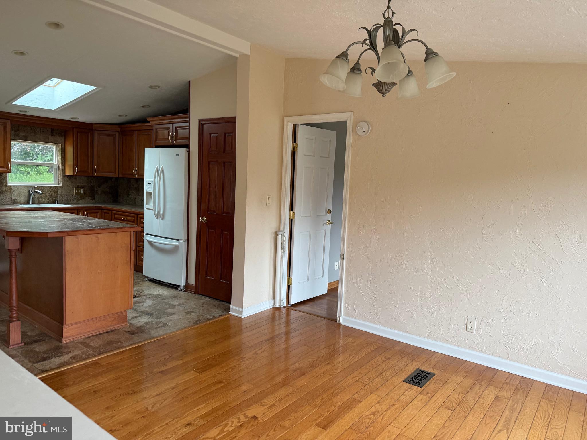 4888 Vera Cruz Road Emmaus, PA 18049 - Photo 14 of 29