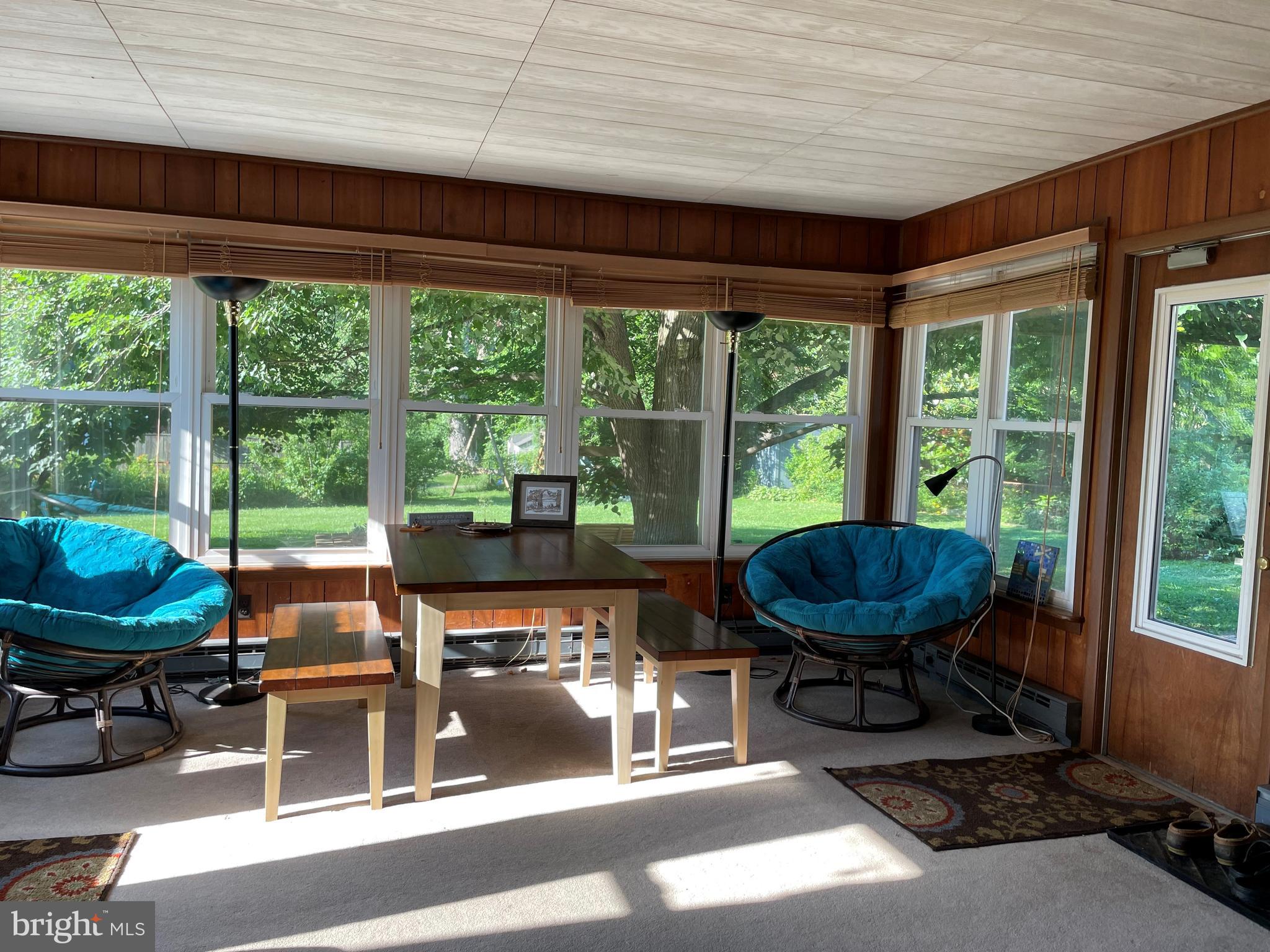 6903 Rosemont Drive McLean, VA 22101 - Photo 6 of 32 Sun Room