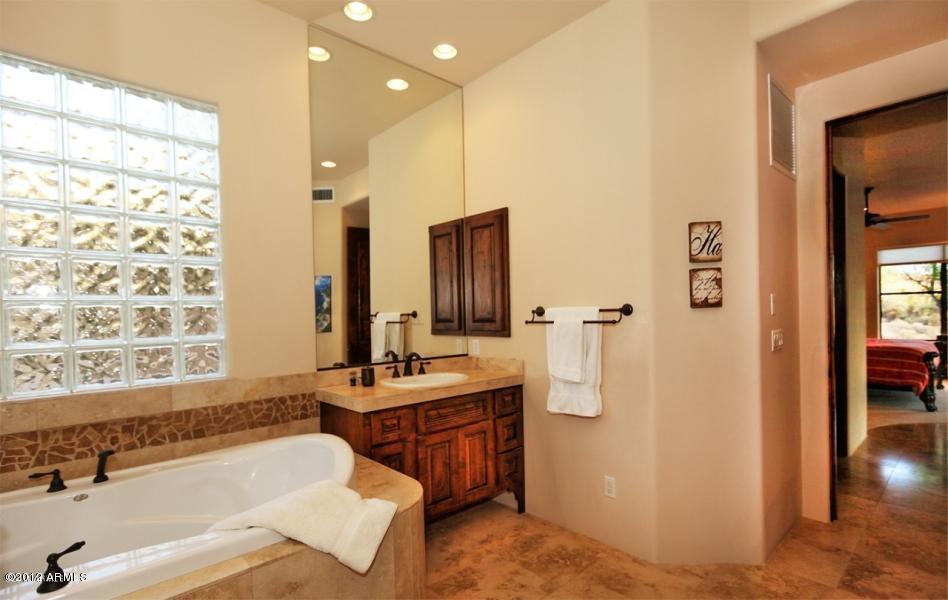 3000 Ironwood Road Carefree, AZ 85377 - Photo 11 of 19 Ironwood Master Bath