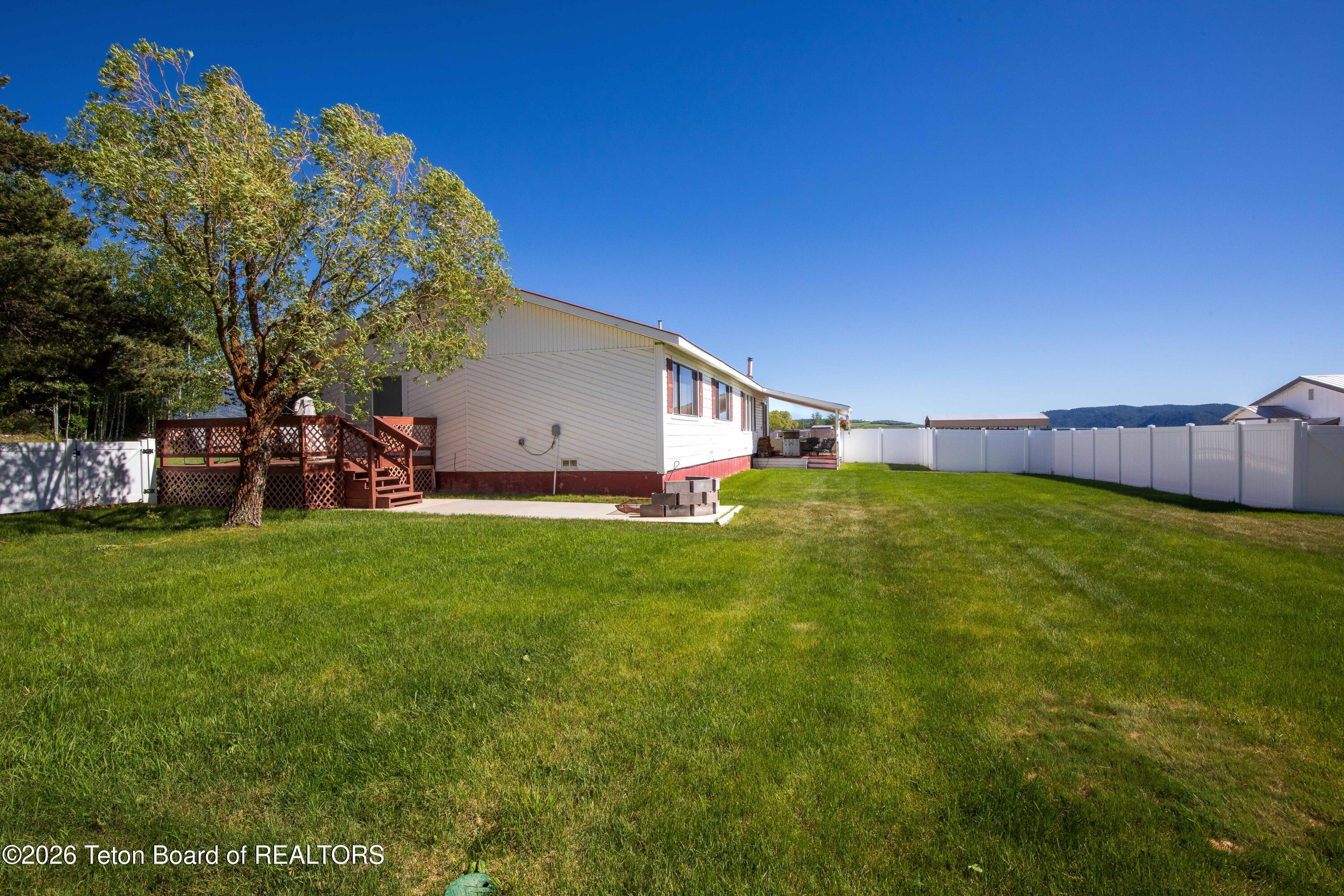 1357 South Muddy String Road Thayne, WY 83127 - Photo 6 of 43 1357 Muddy String IMG_1708