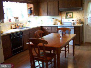 533 Hempstead Road Springfield, PA 19064 - Photo 4 of 6