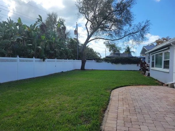 $2,995 | Undisclosed Address, Belleair Bluffs, FL 33770