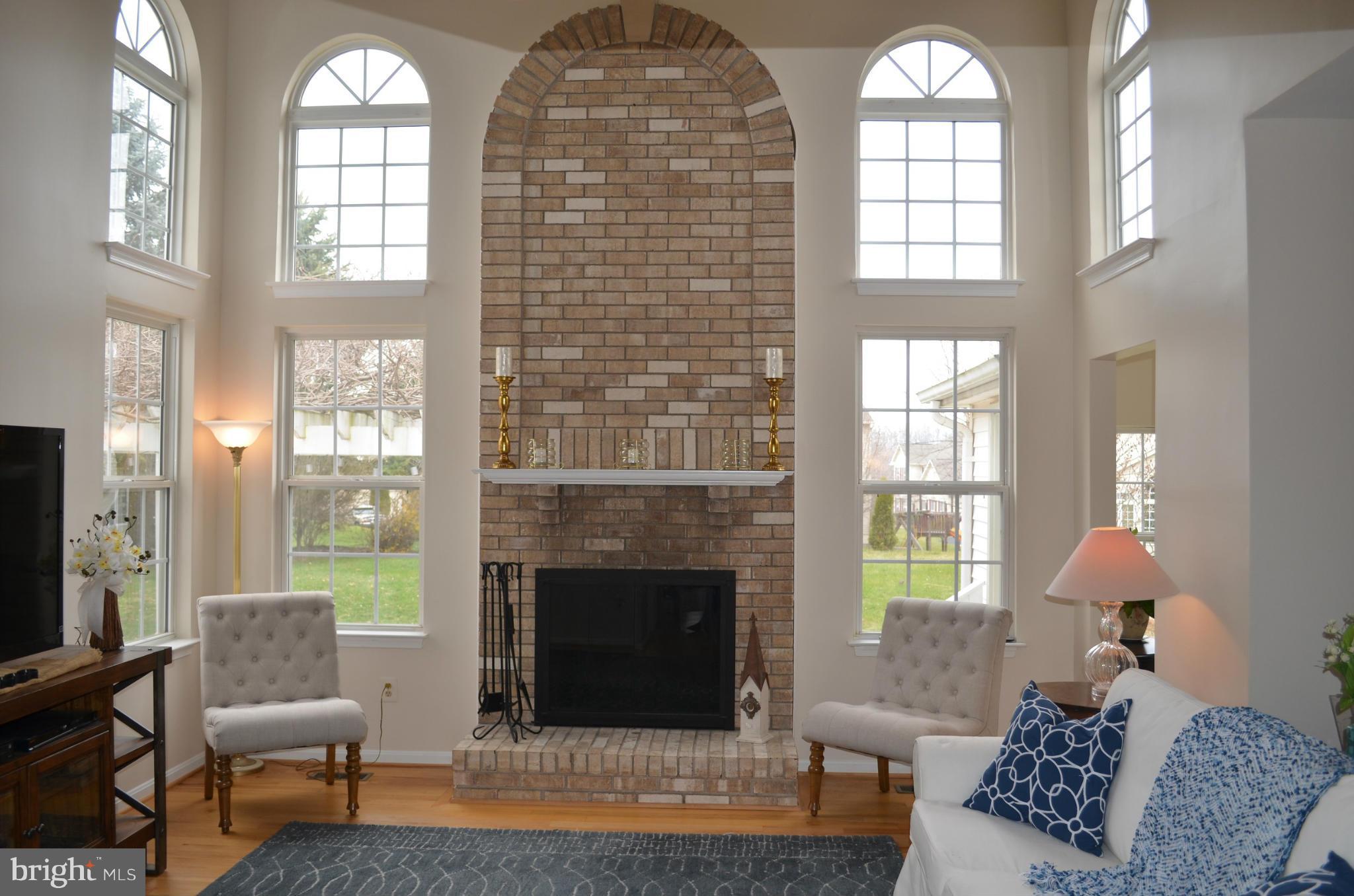 6318 Spring Forest Road Frederick, MD 21701 - Photo 7 of 30 Family Room