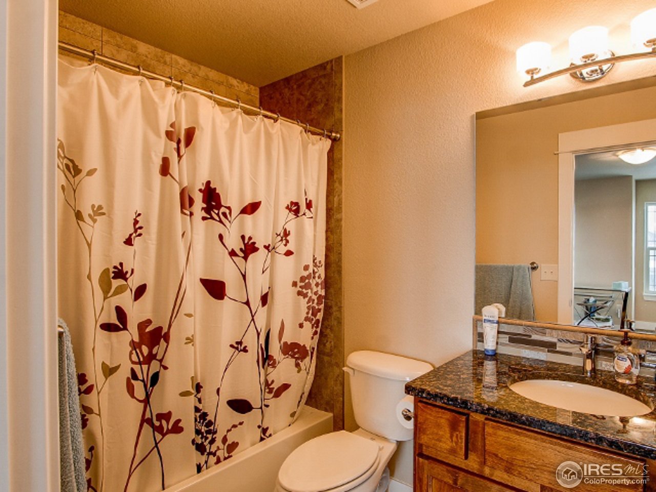 1958 Raven View Road Fort Collins, CO 80521 - Photo 16 of 16 master bath