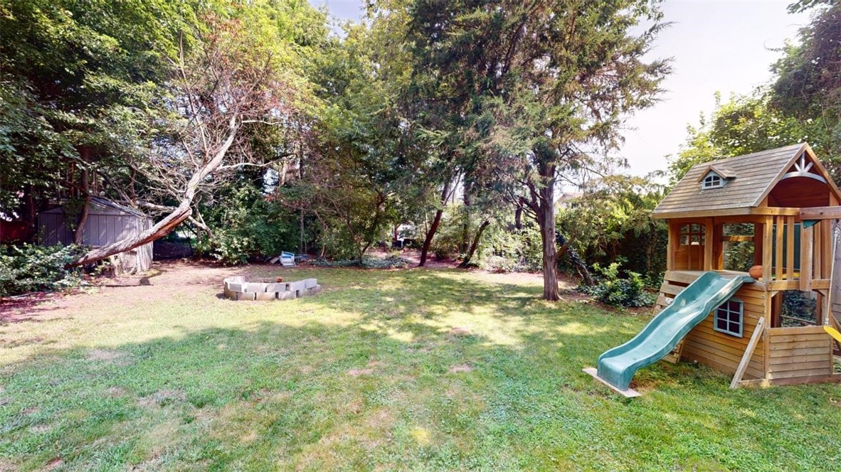 21 Juniper Road South Kingstown, RI 02879 - Photo 12 of 37