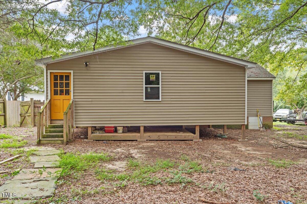 3605 Satellite Court Raleigh, NC 27604 - Photo 28 of 37 a front view of a house with garage