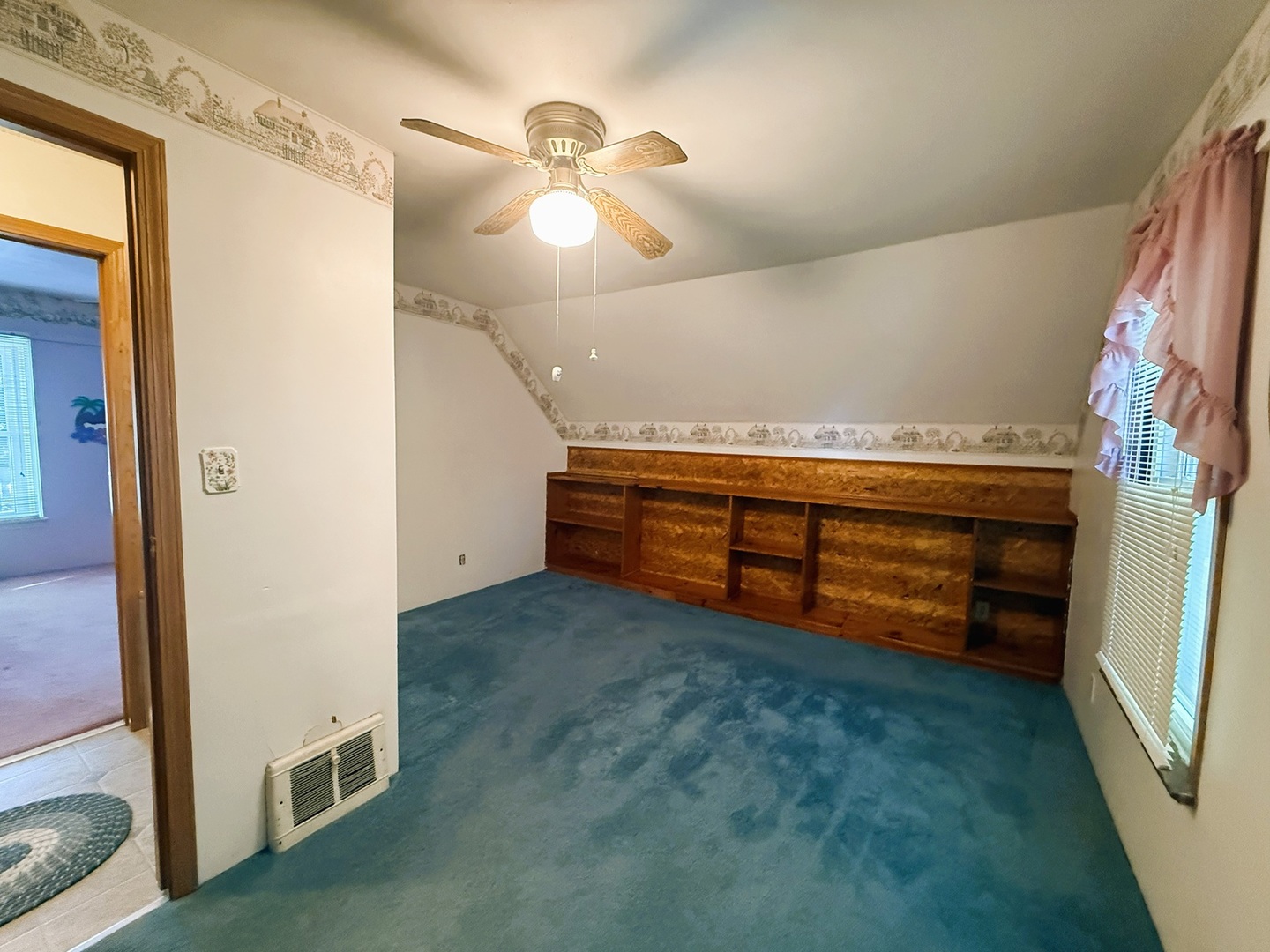 809 Inlet Avenue Dixon, IL 61021 - Photo 17 of 28 Gallery Image 17