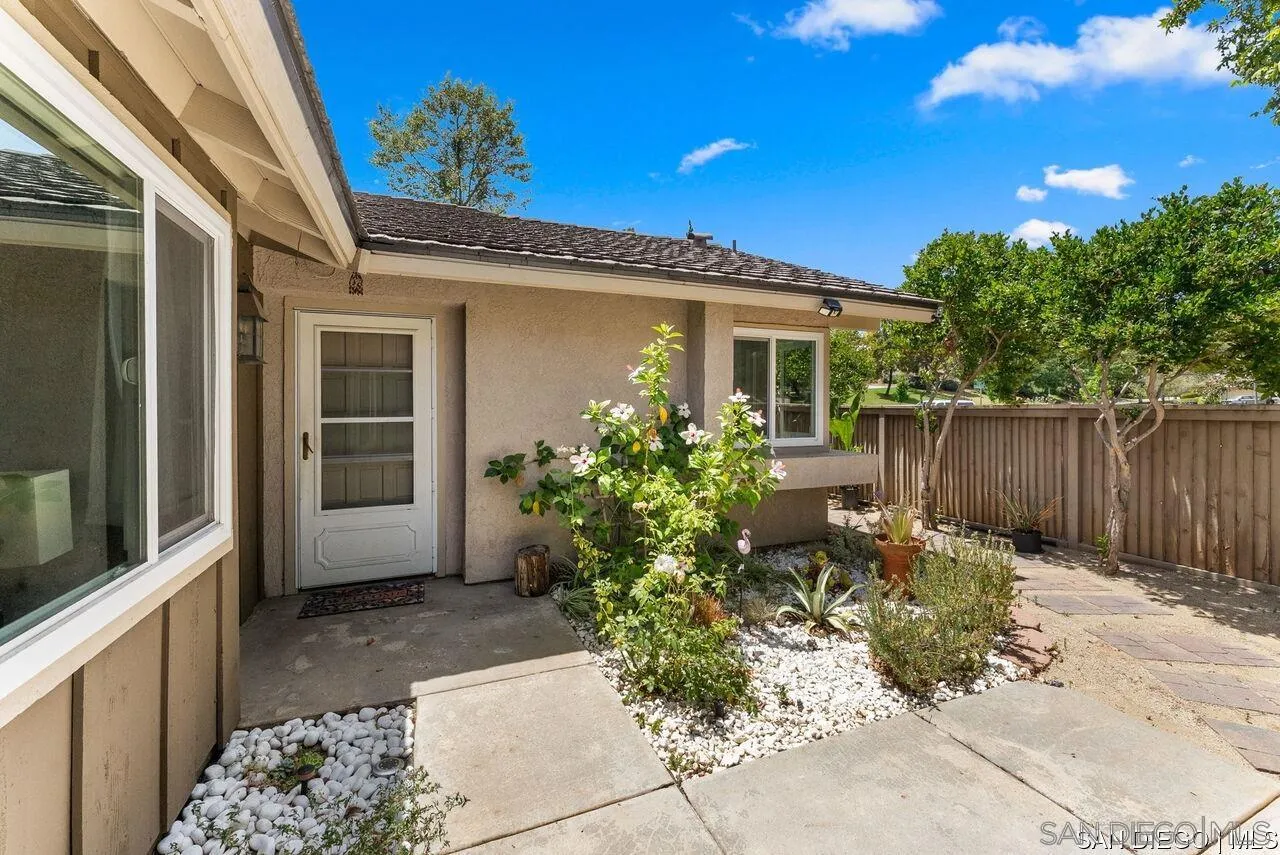 4309 Diegos Court Fallbrook, CA 92028 - Photo 27 of 33 a view of a house with a patio