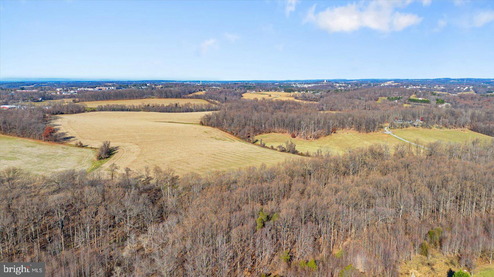 18.25 Sykesville Road Westminster, MD 21157 - Photo 10 of 14 a view of an ocean