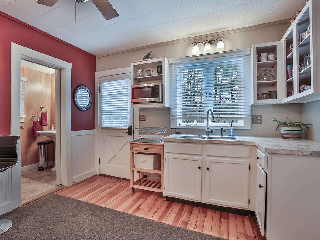 1 Quimby Road Brookline, NH 03033 - Photo 8 of 36