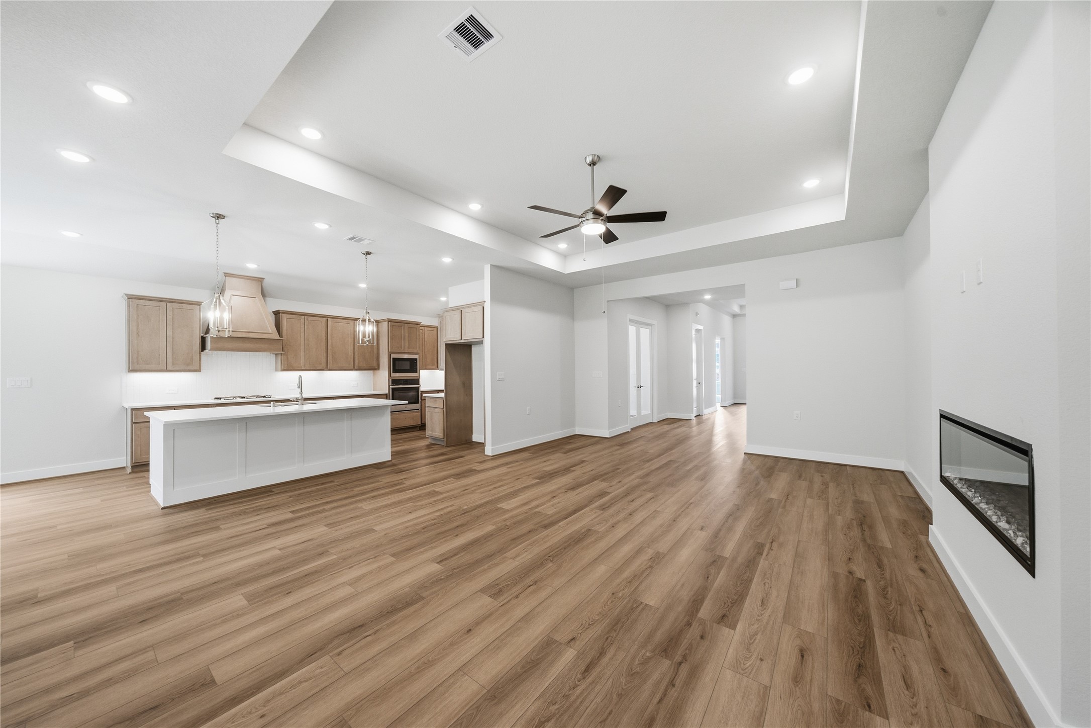 10026 Larkin Cove Willis, TX 77318 - Photo 11 of 44