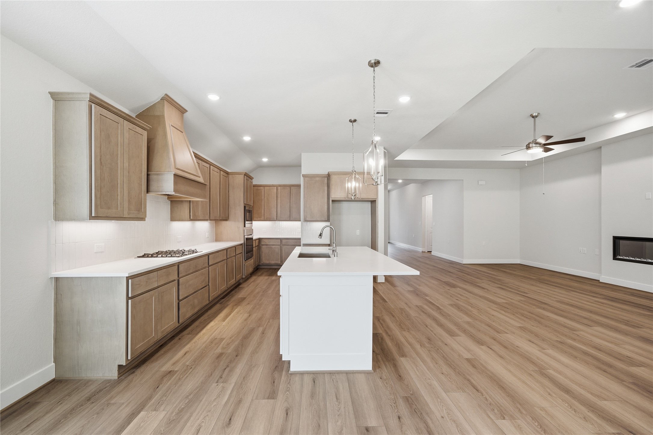 10026 Larkin Cove Willis, TX 77318 - Photo 13 of 44