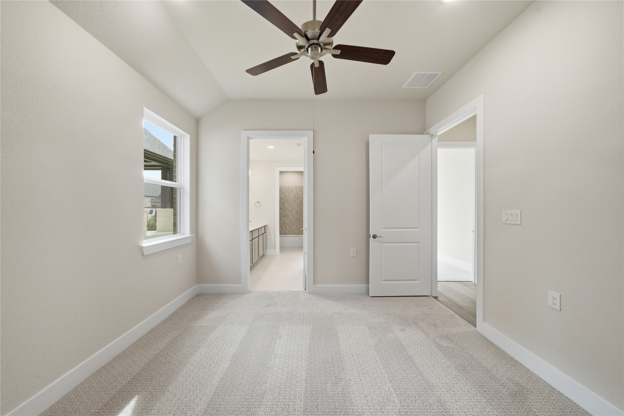 10026 Larkin Cove Willis, TX 77318 - Photo 20 of 44