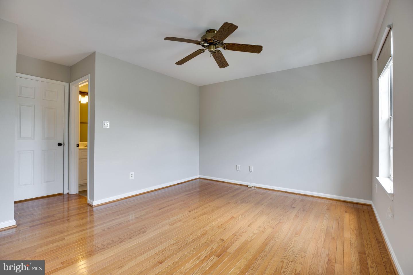 14232 Autumn Circle Centreville, VA 20121 - Photo 13 of 30 BEDROOM 1