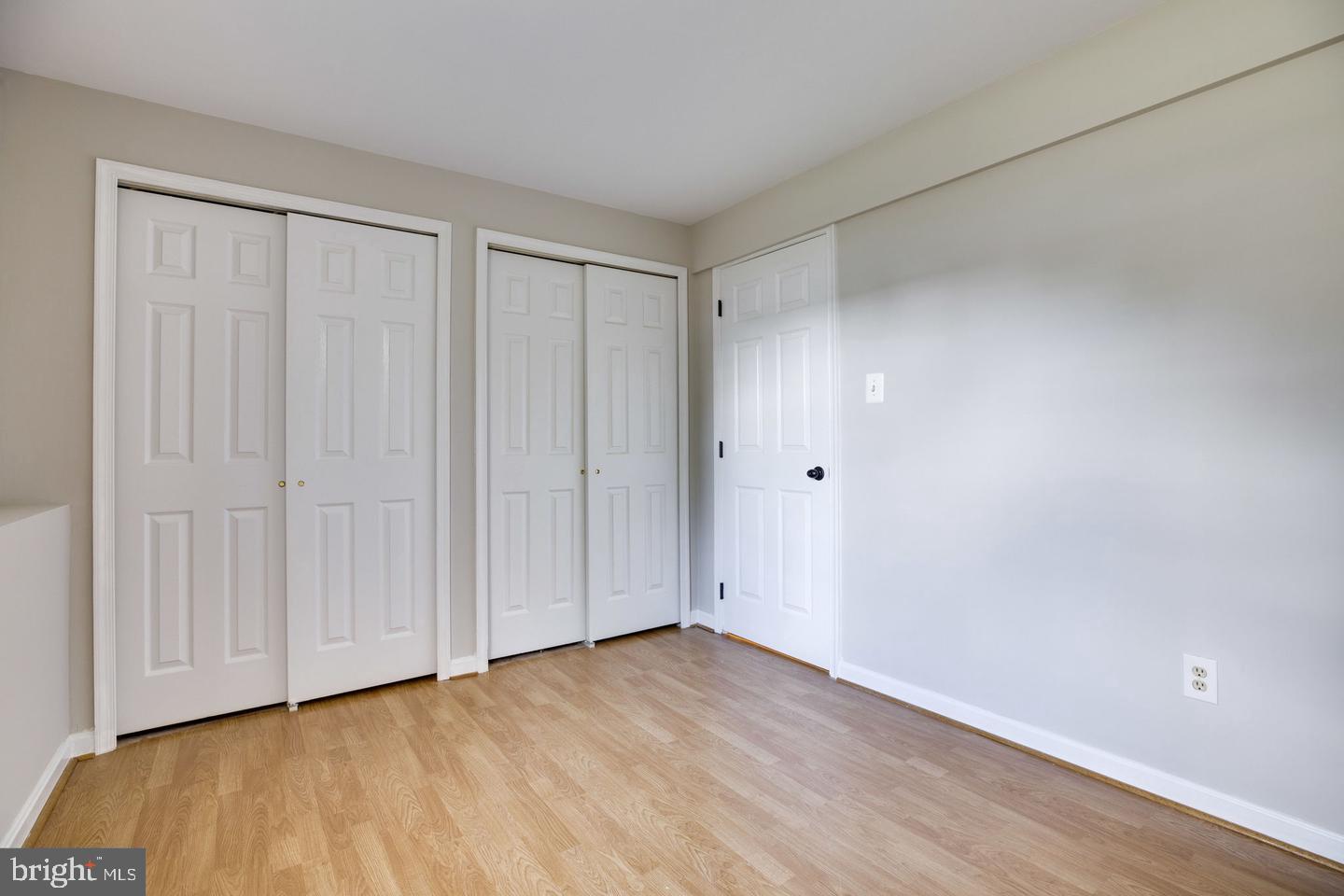 14232 Autumn Circle Centreville, VA 20121 - Photo 20 of 30 LOWER LEVEL BR PIC 2