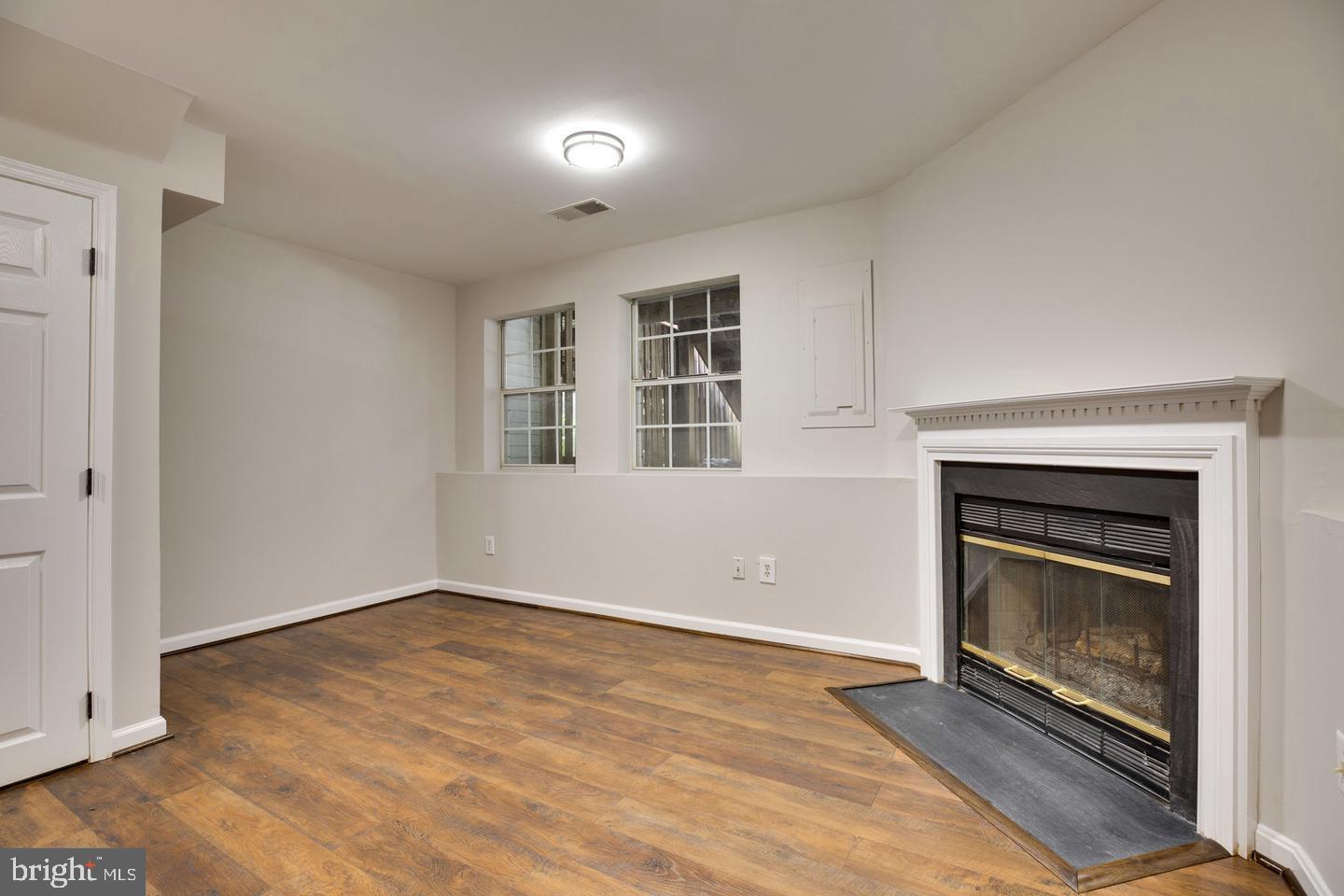 14232 Autumn Circle Centreville, VA 20121 - Photo 23 of 30 LOWER LEVEL FAMILY ROOM