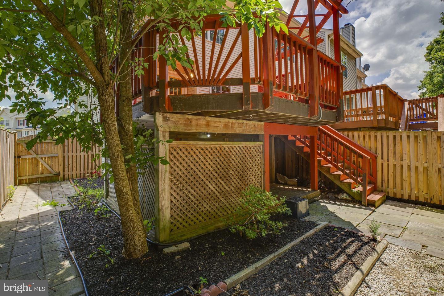 14232 Autumn Circle Centreville, VA 20121 - Photo 27 of 30 DECK VIEW FROM BACKYARD: PIC 2