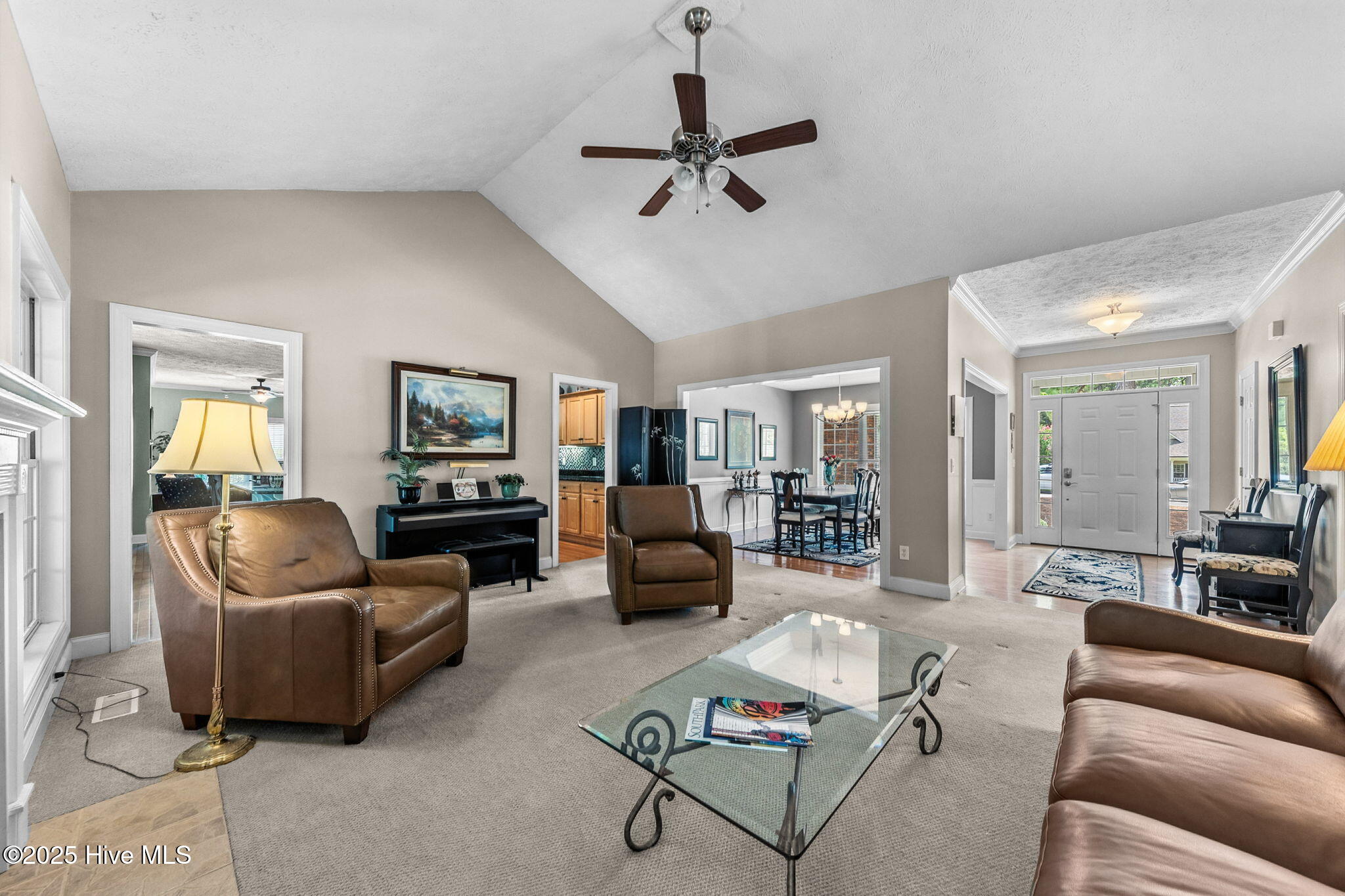 3 Clarendon Lane Pinehurst, NC 28374 - Photo 21 of 29 Living Room