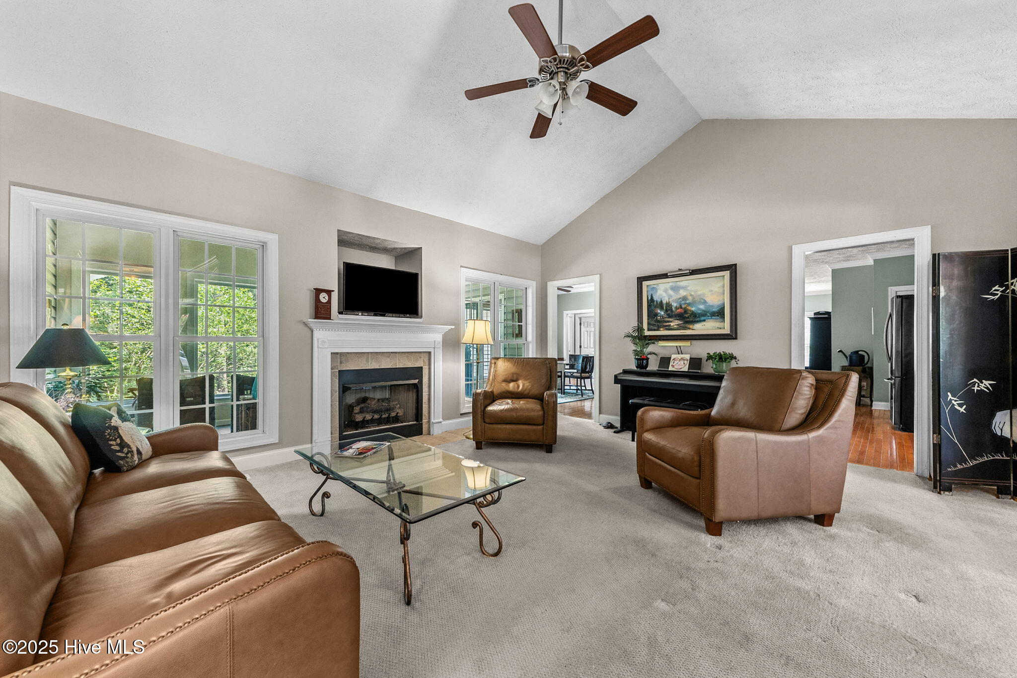 3 Clarendon Lane Pinehurst, NC 28374 - Photo 2 of 29 Living Room