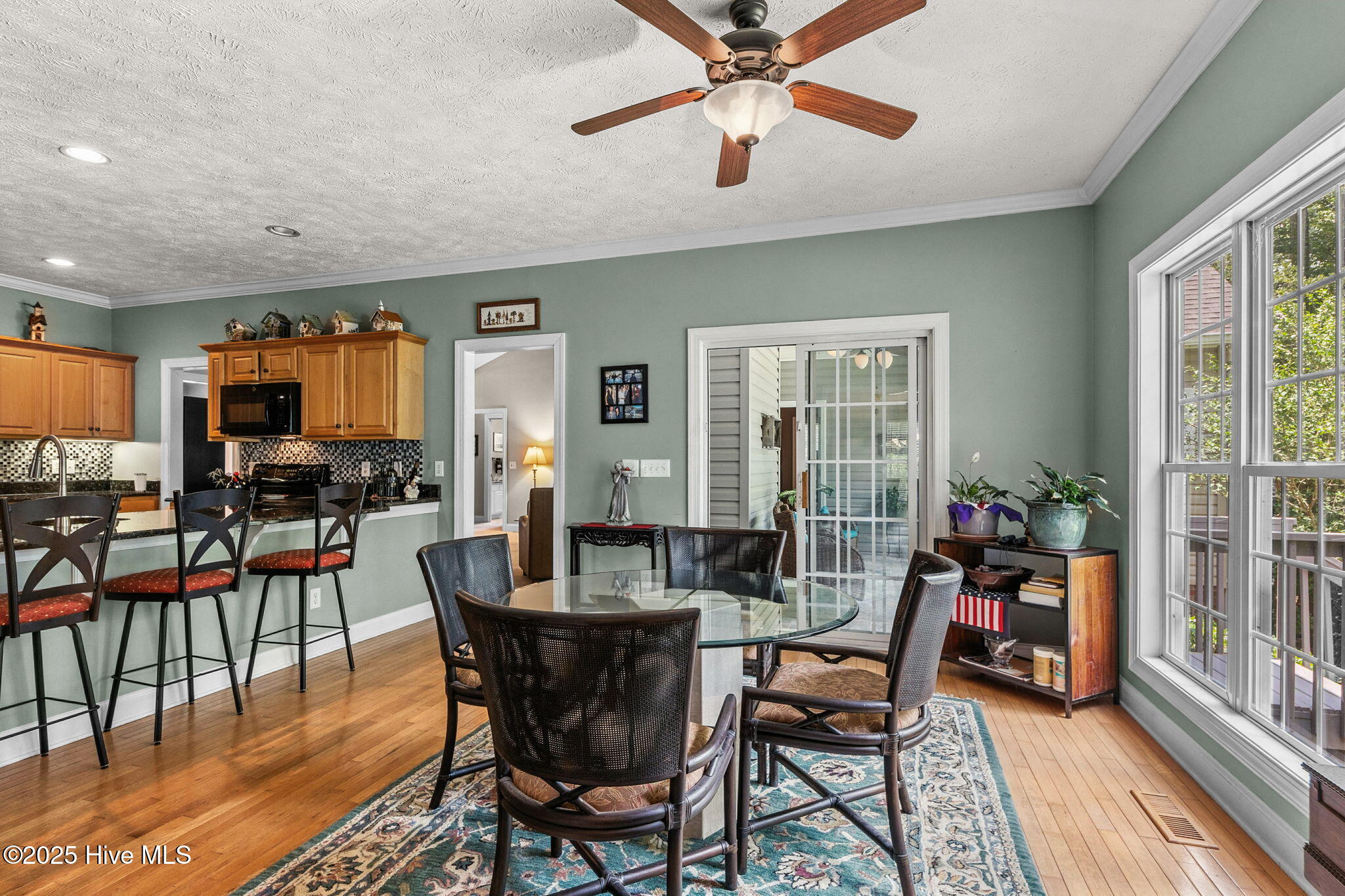 3 Clarendon Lane Pinehurst, NC 28374 - Photo 5 of 29 Breakfast nook