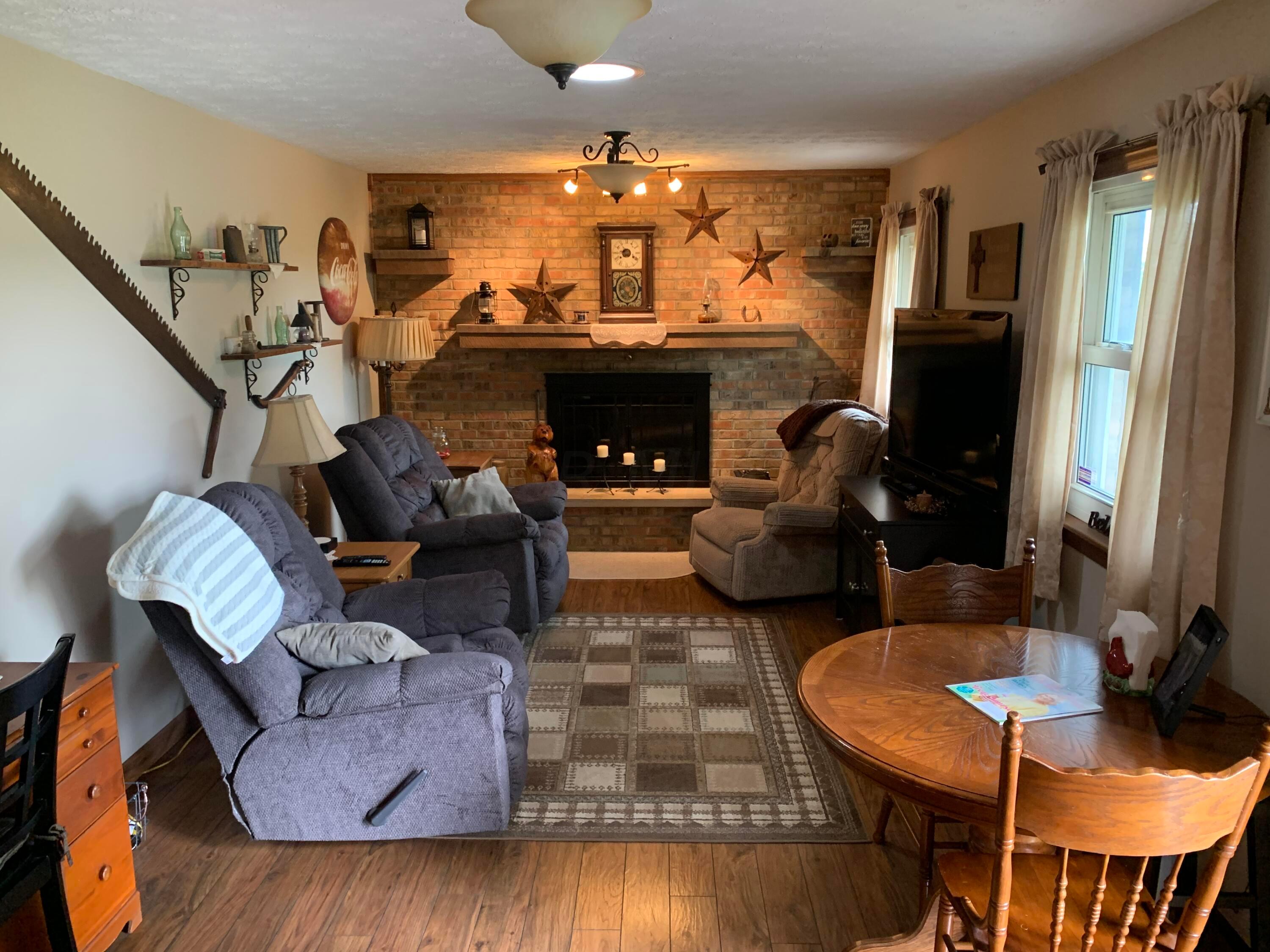 1885 Simpson Road London, OH 43140 - Photo 18 of 53 32C64024-CD35-4C62-8B27-3D0169EEED17