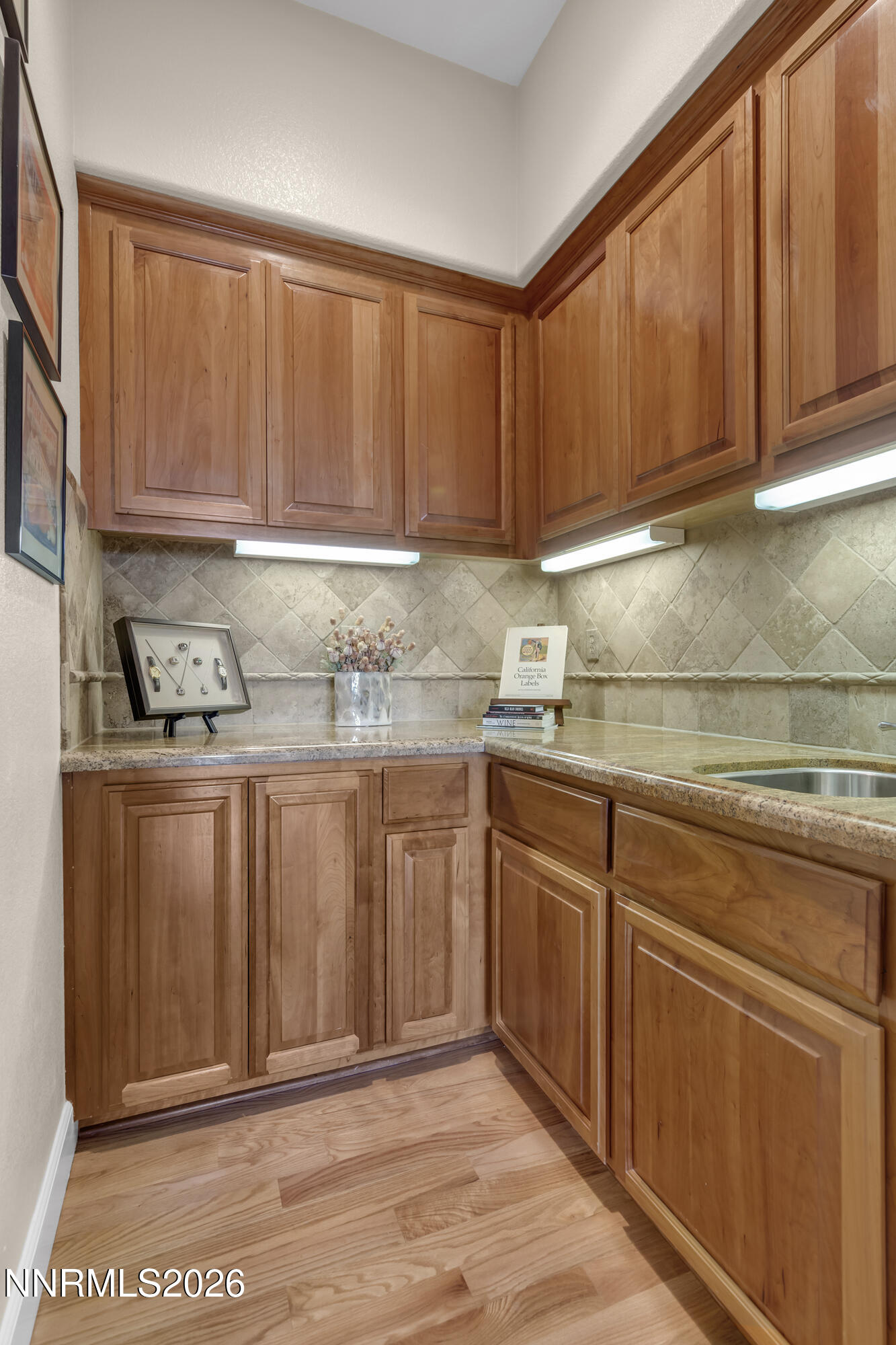 3103 Marble Ridge Court Reno, NV 89511 - Photo 14 of 38 Butler's Pantry