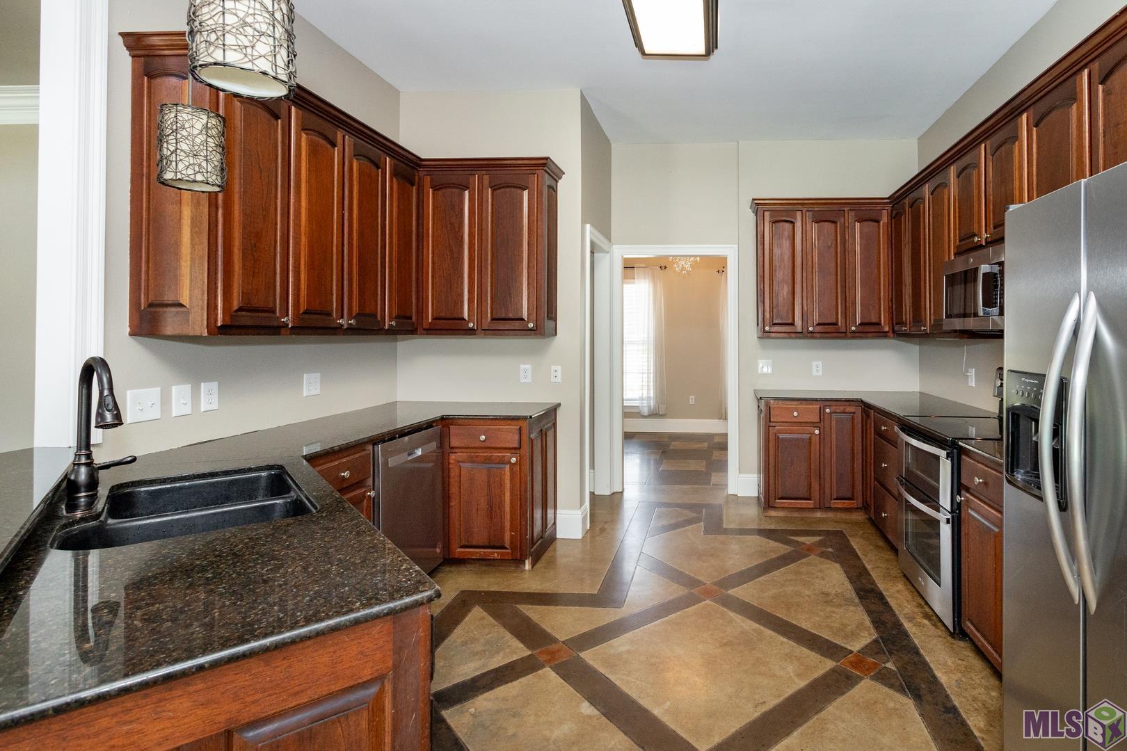 32088 Pea Ridge Road Albany, LA 70711 - Photo 5 of 22