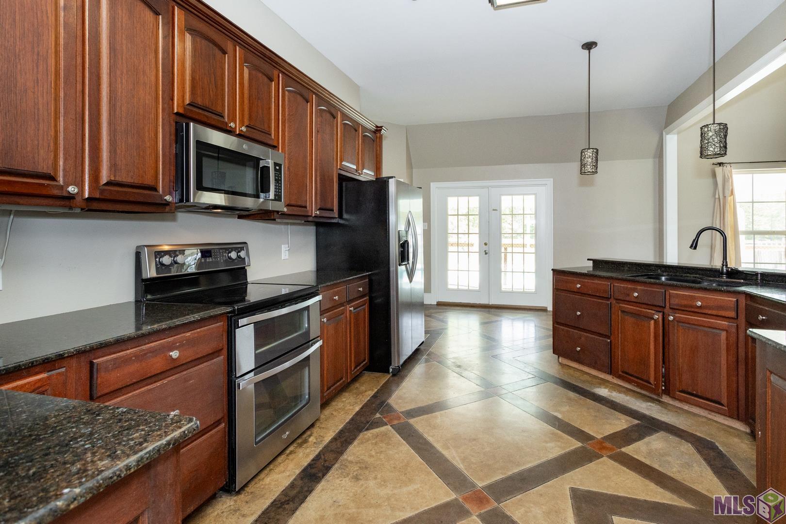 32088 Pea Ridge Road Albany, LA 70711 - Photo 8 of 22