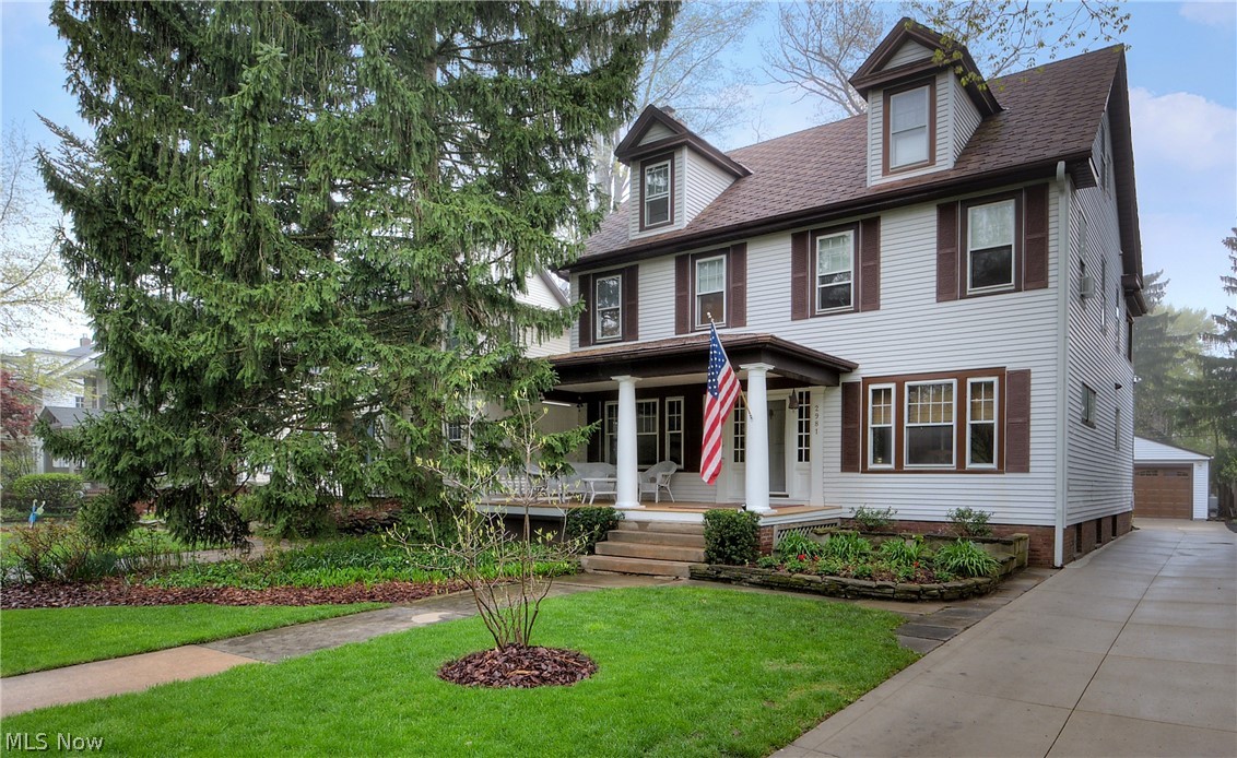 2981 Scarborough Road Cleveland, OH 44118 - Photo 2 of 34 Gallery Image 2