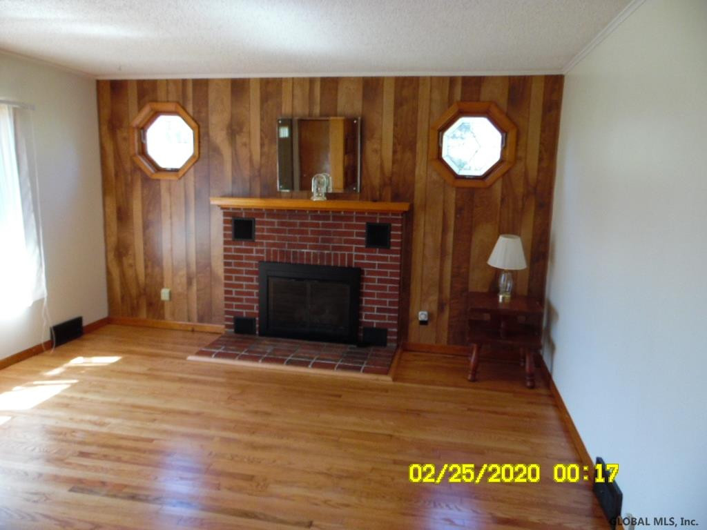 35 Vosburgh Road Halfmoon, NY 12118 - Photo 11 of 24 Photo 11
