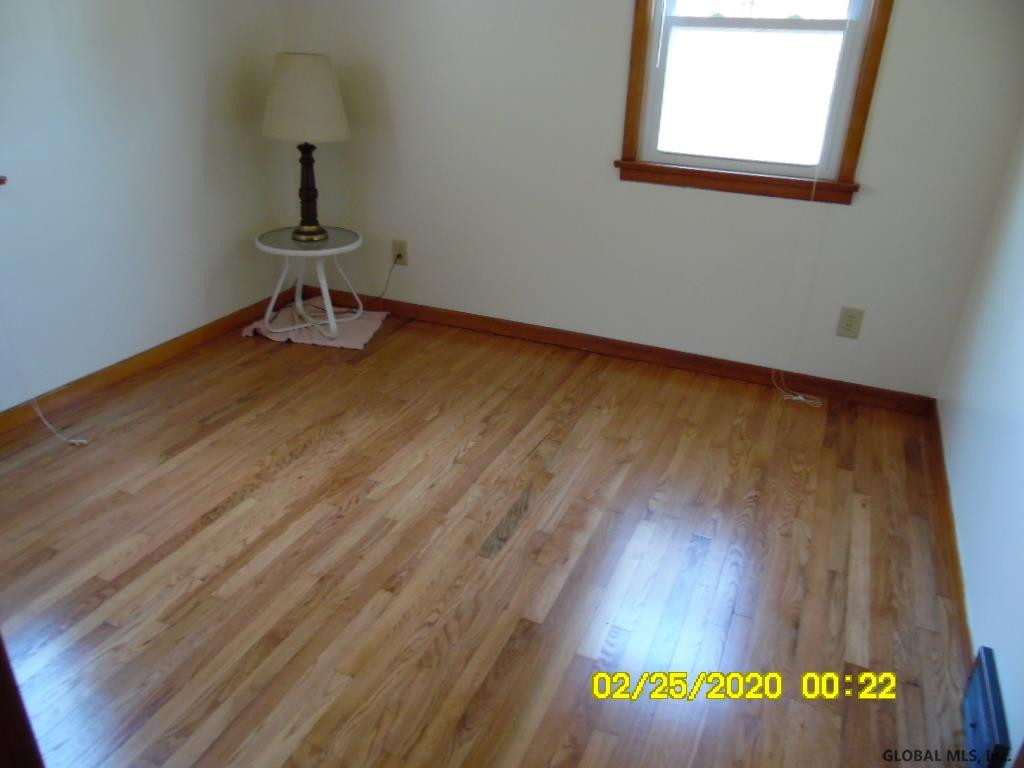 35 Vosburgh Road Halfmoon, NY 12118 - Photo 19 of 24 Photo 19