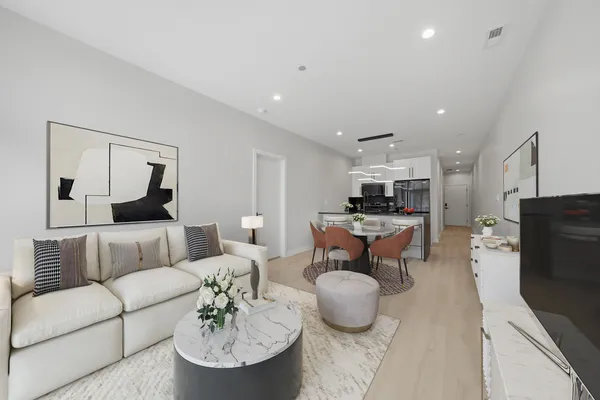 $425,000 | 1355 North Western Avenue, Unit 3D, Chicago, IL 60622