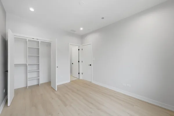 $425,000 | 1355 North Western Avenue, Unit 3D, Chicago, IL 60622