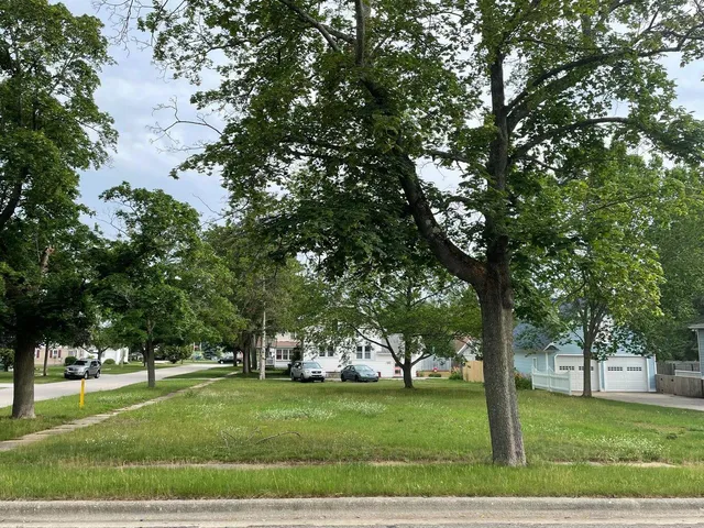 $125,000 | 308 River Street, Spring Lake, MI 49456