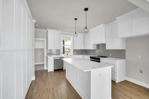 $2,150 | 500 Woodside Trail, Waxahachie, TX 75165